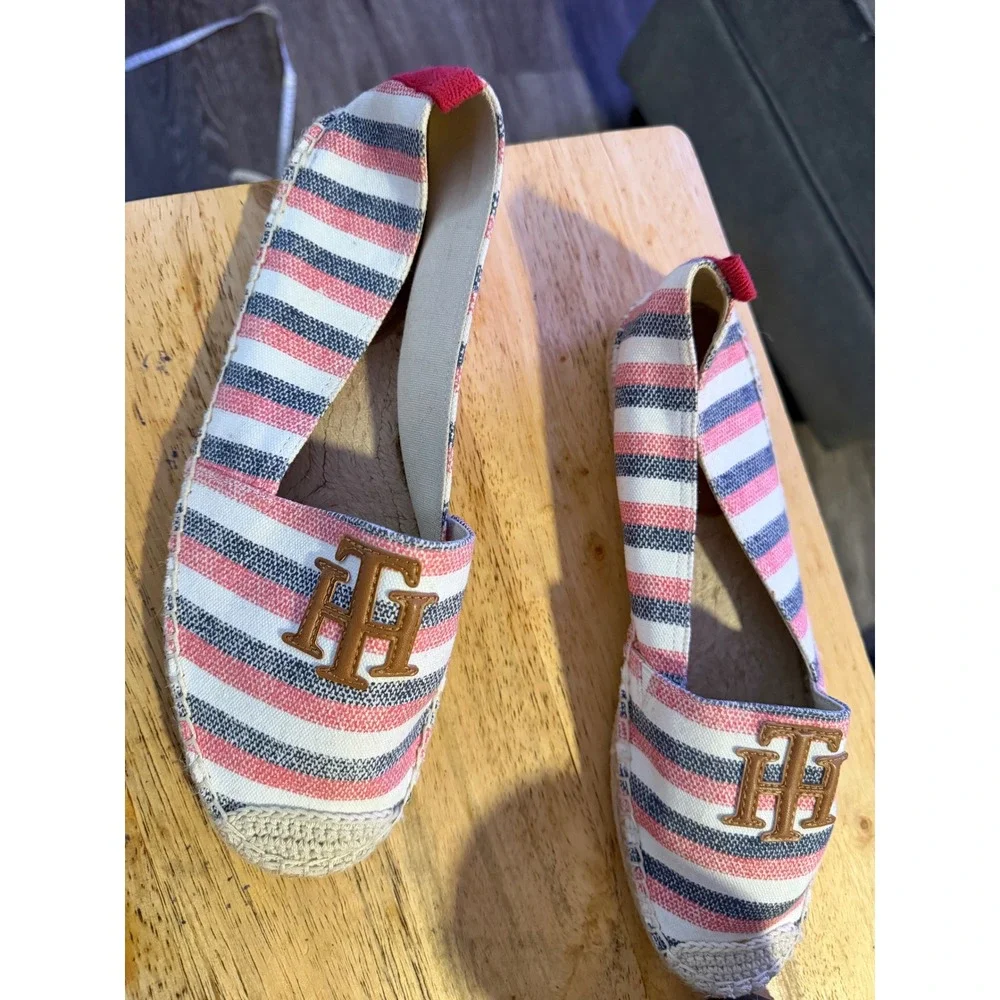 Tommy Hilfiger‎ TWHERMI Womens Striped Espadrille Flats Red White Blue Size 10M